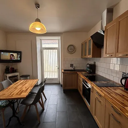 בית נופש Maison 4 Chambres, 2 Etoiles, Pres Plage, Port De Peche - - Fr-1-197-605 *