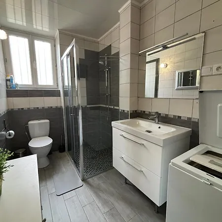 Maison 4 Chambres, 2 Etoiles, Pres Plage, Port De Peche - - Fr-1-197-605