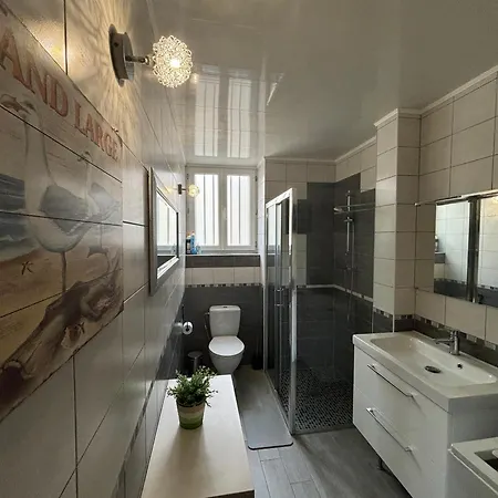 Maison 4 Chambres, 2 étoiles, Près Plage, Port De Pêche – - Fr-1-197-605 Сasa de vacaciones *