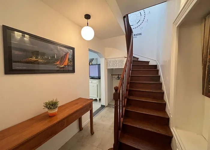 Maison 4 Chambres, 2 Etoiles, Pres Plage, Port De Peche - - Fr-1-197-605 莱萨布勒-多洛讷