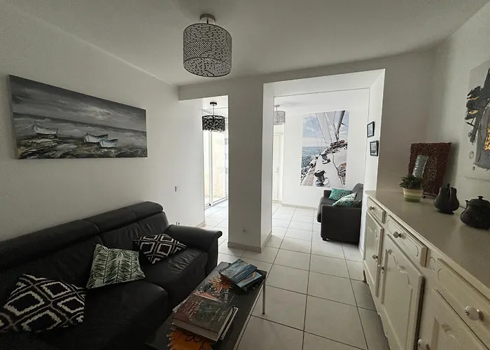 度假居 Maison 4 Chambres, 2 Etoiles, Pres Plage, Port De Peche - - Fr-1-197-605